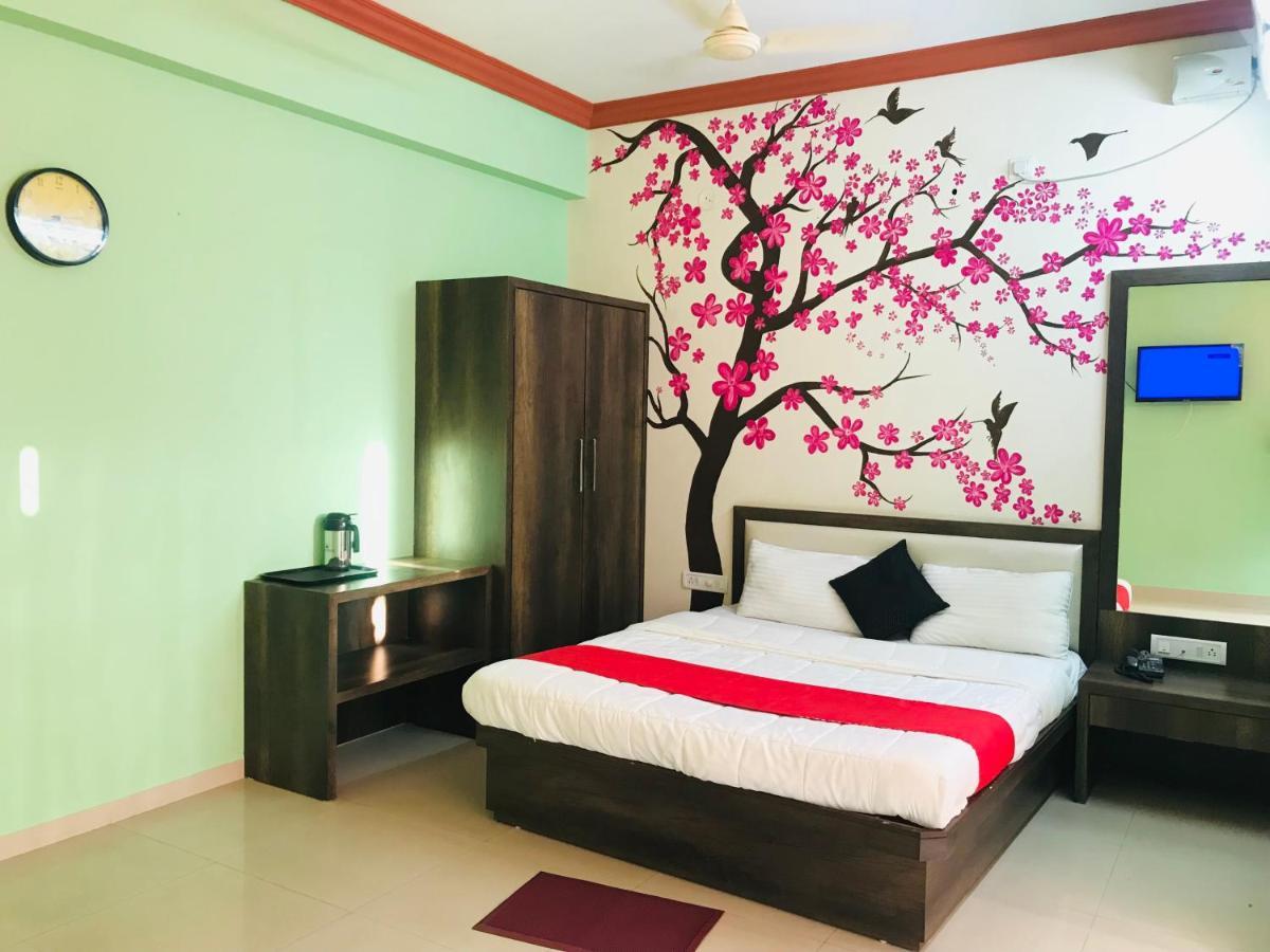 Staymaker Prakash International Gonikoppal Εξωτερικό φωτογραφία