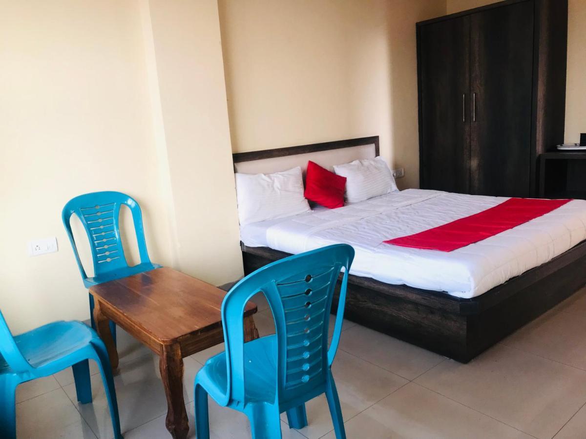 Staymaker Prakash International Gonikoppal Εξωτερικό φωτογραφία